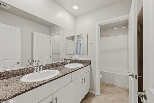 Building Photo - 1058 Willow Berry Ave
