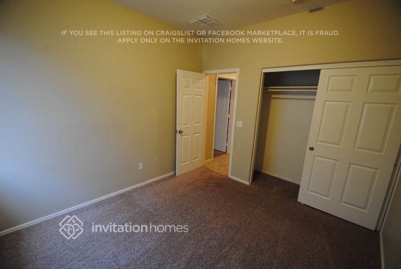 Building Photo - 40867 N Arbor Ave