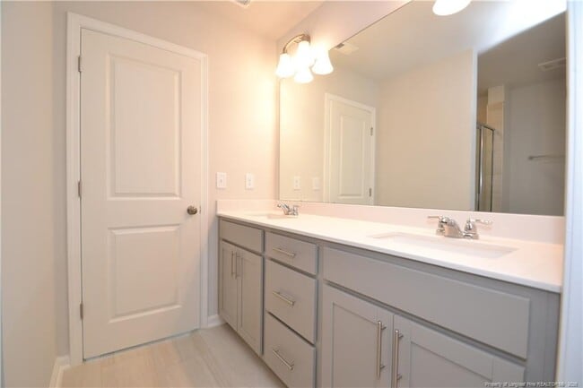 Building Photo - 1860 Woodall Crest Dr