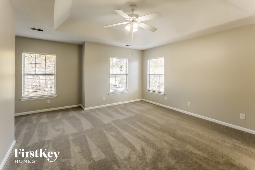 Building Photo - 118 Hearthstone Cir