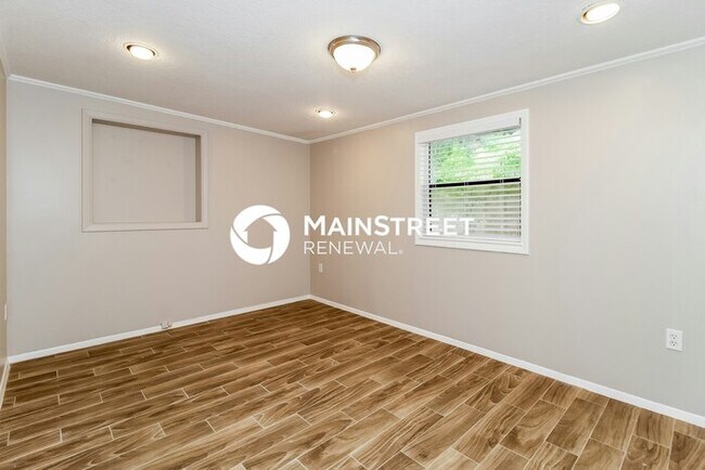 Building Photo - 3 Bedroom Pet-Friendly Home in Longwood, F...