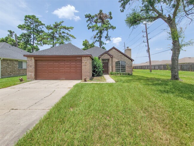 Building Photo - 3307 Pine Dust Ln