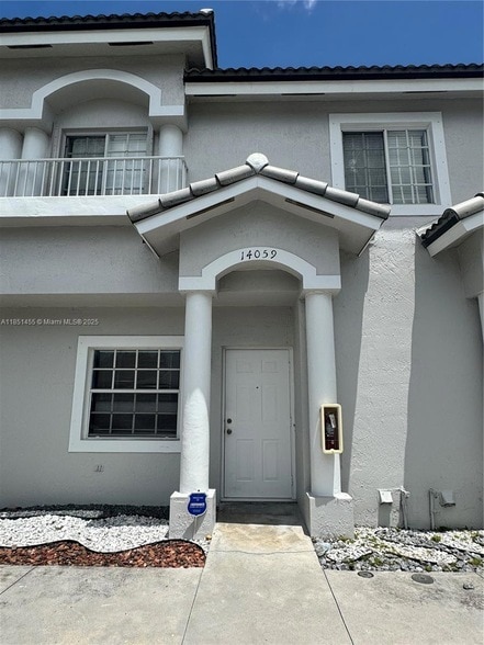 Building Photo - 14059 SW 120th Ct