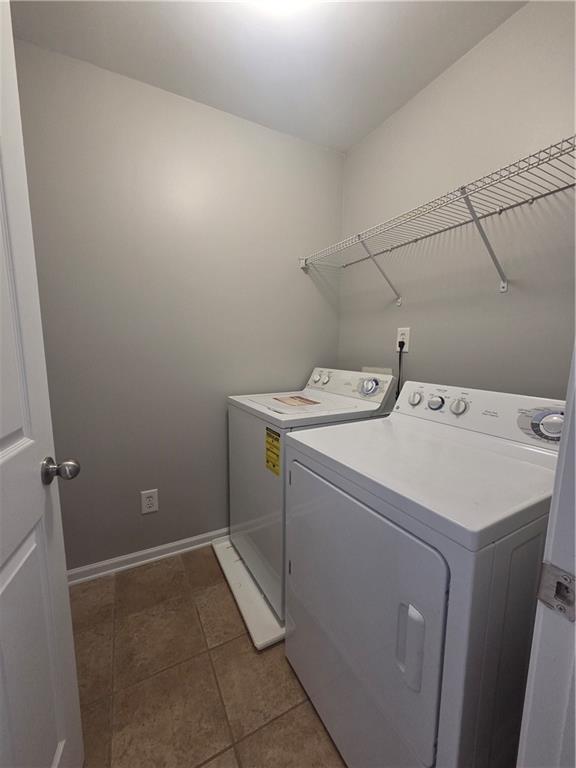 Building Photo - 2720 Beynon Ln NE