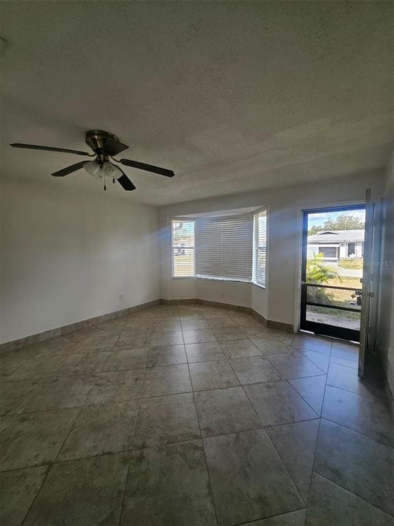 Building Photo - 1225 Armsdale Ave