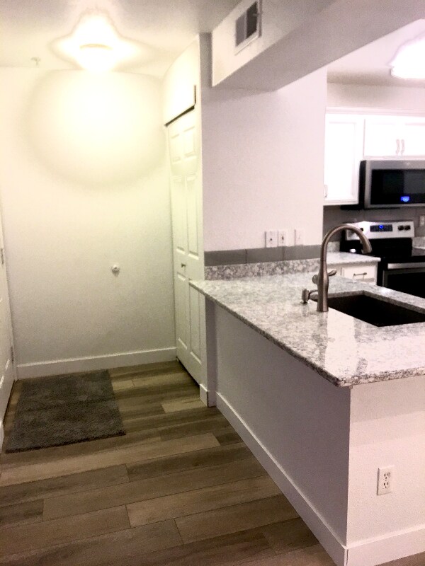 Building Photo - 4545 Wheaton Dr