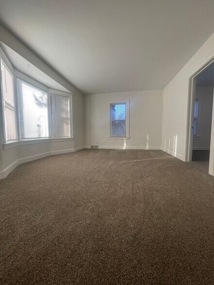 Building Photo - 2626 Newman Rd