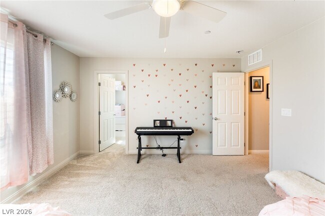 Building Photo - 8448 Vulturo Ave