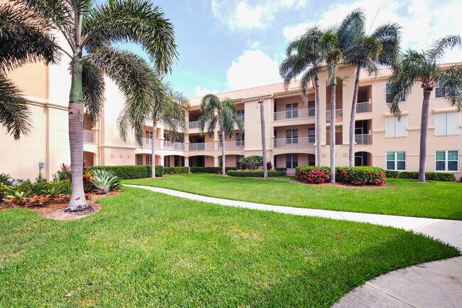 Building Photo - 9100 Southmont Cove