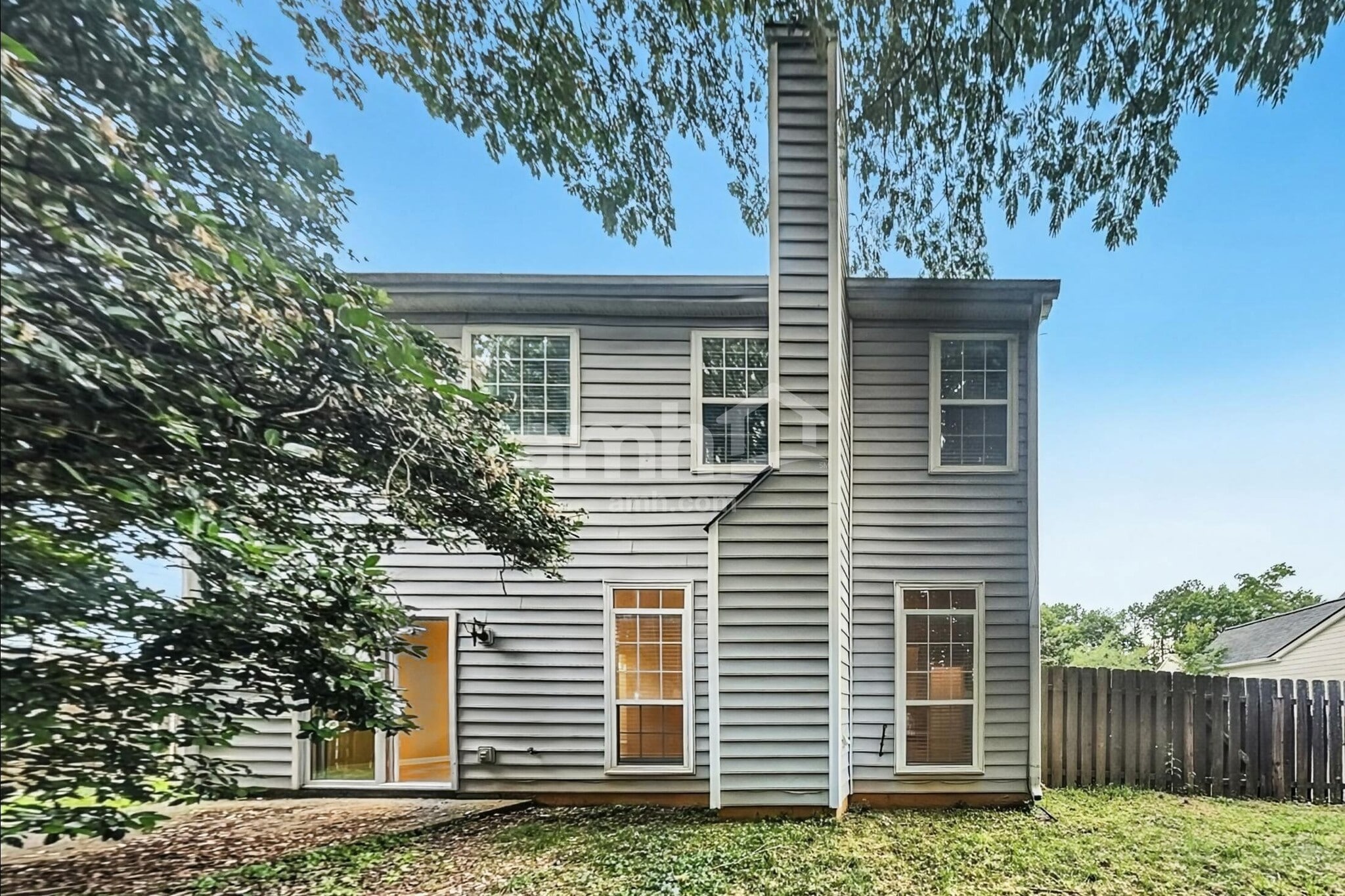 Building Photo - 3151 Serenade Ct