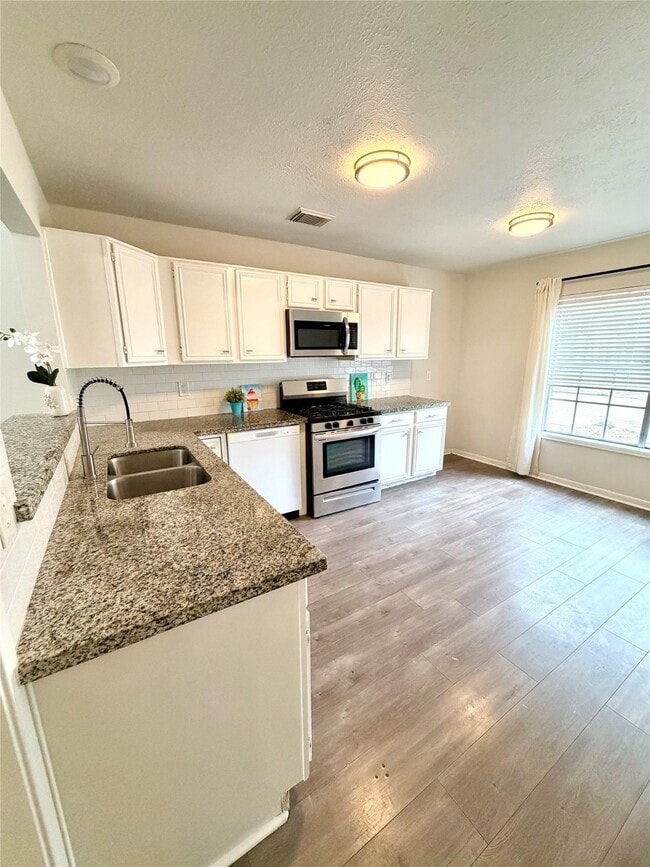 Building Photo - 19114 Indian Grass Dr