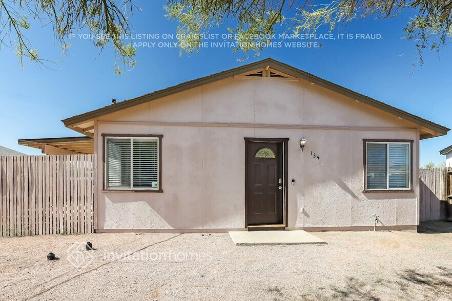 Primary Photo - 134 S Main Dr