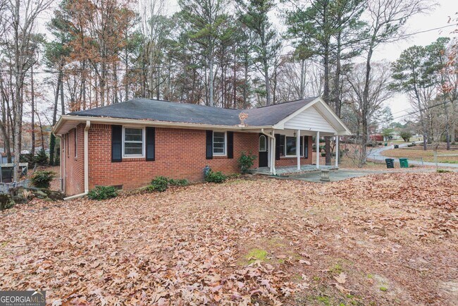Primary Photo - 2213 Davis Rd SW