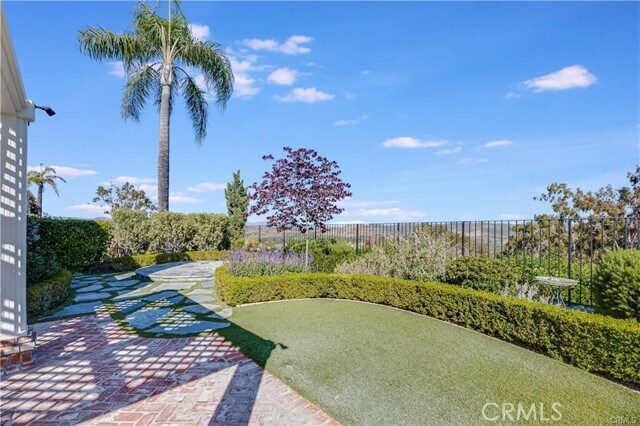 Building Photo - 8 Sunpeak