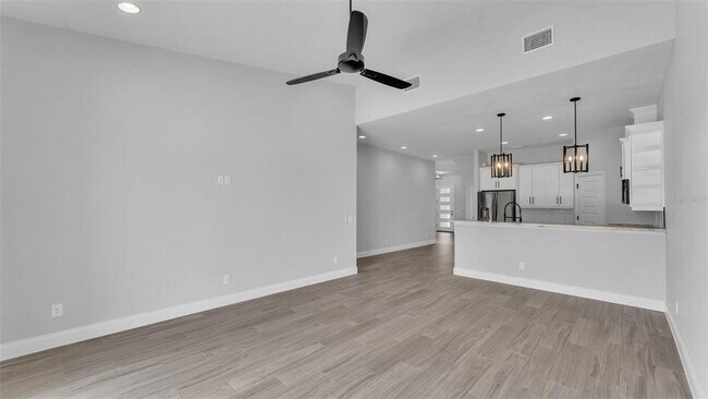 Building Photo - 1171 Windjammer Dr