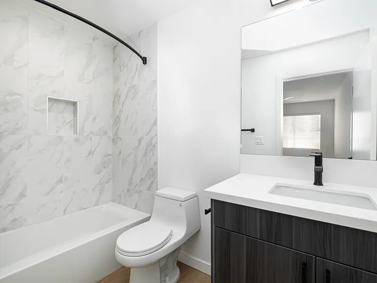 Building Photo - 611 Occidental Blvd