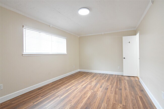 Building Photo - 13710 Ella Lee Ln