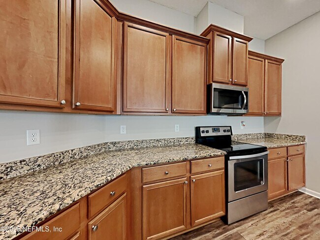 Building Photo - 12667 Sheffield Walk Ln