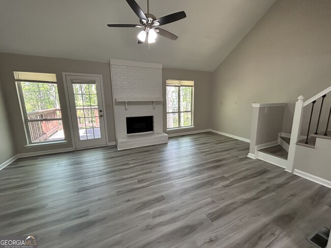 Building Photo - 1016 Kathleen Ct