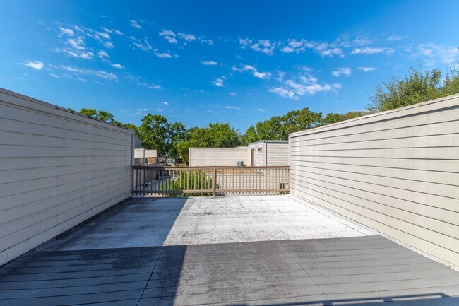 Building Photo - 1625 Prairie Grove Dr