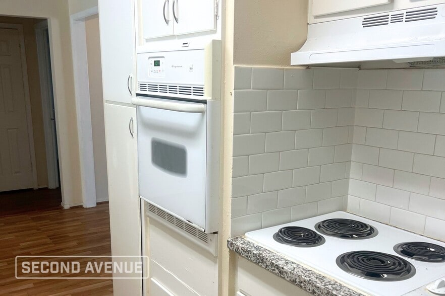 Building Photo - 11727 N Marcia Cir