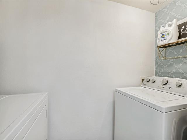 Building Photo - 5626 Preston Oaks Rd