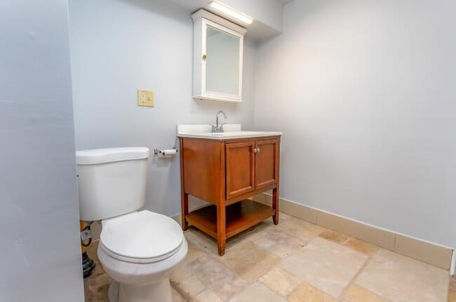 Building Photo - 131 E 117th St