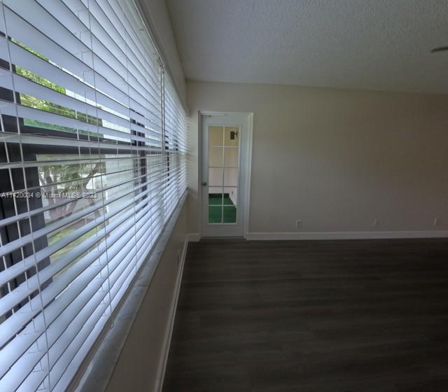 Building Photo - 301 Racquet Club Rd