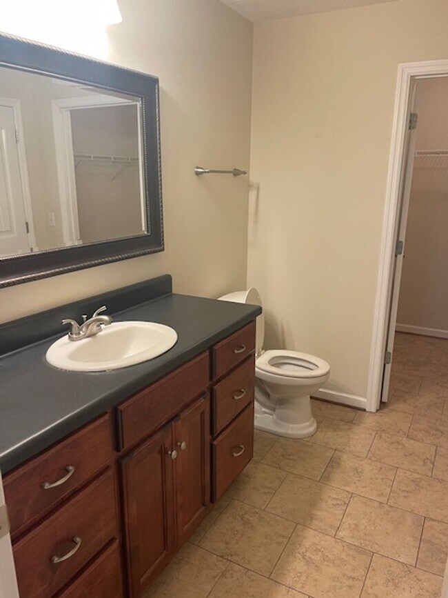 Building Photo - 55 Embecca Landing