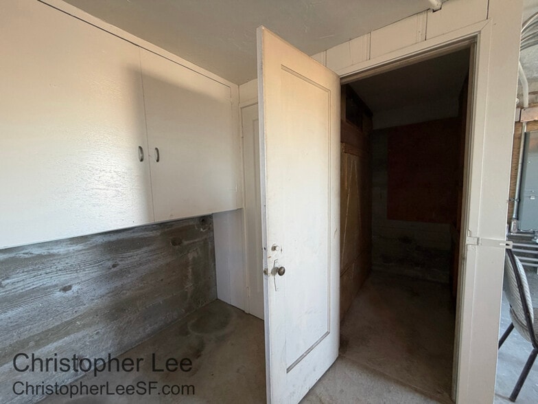 Building Photo - 331 Campbell Ave