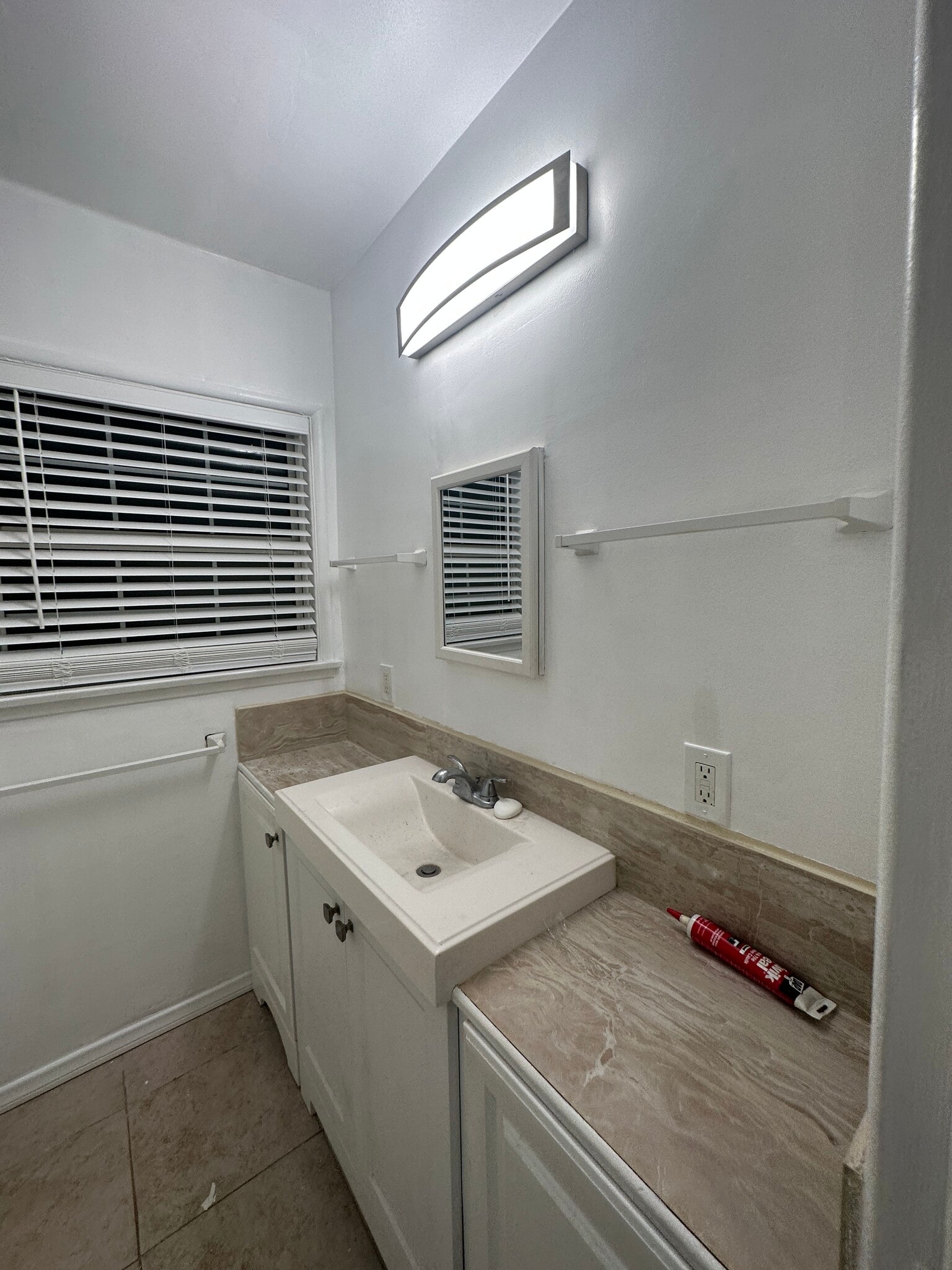 Building Photo - 10418 El Rancho Dr