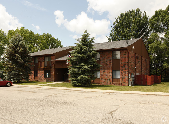 Primary Photo - Garden Lane Apartments
