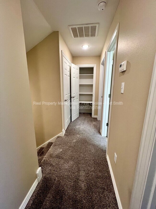 Building Photo - 6709 MARIBETTE RD