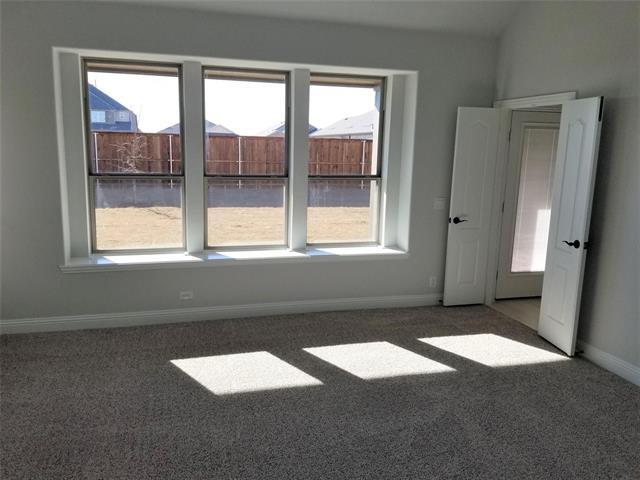 Building Photo - 2113 Burke Dr