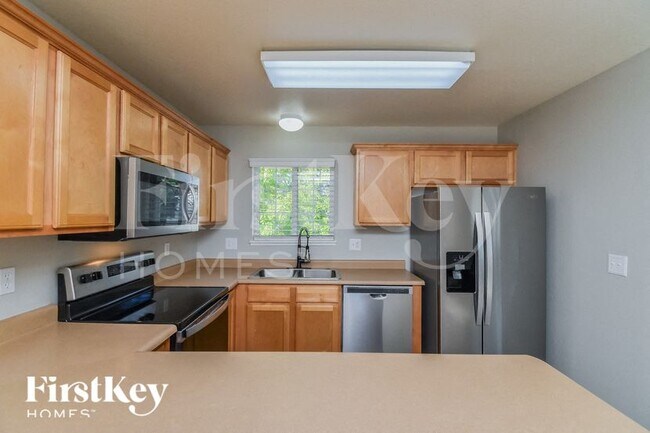 Building Photo - 8739 Langford Dr