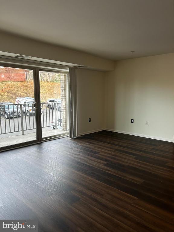 Building Photo - 5213 Newton St