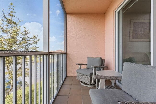 Building Photo - 7765 Yardley Dr