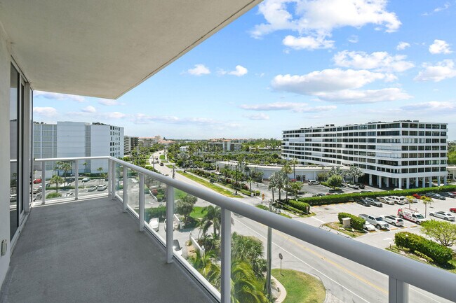 Building Photo - 3550 S Ocean Blvd