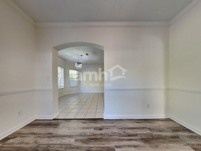 Building Photo - 3864 Lake Village Cv