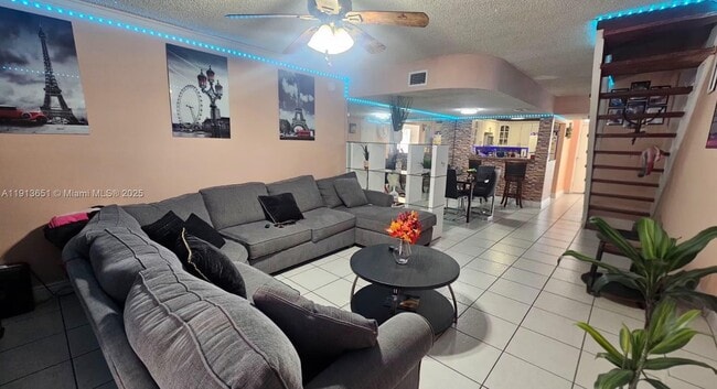 Building Photo - 1145 W 42nd St