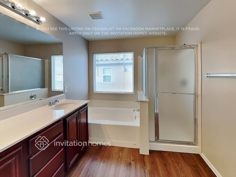 Building Photo - 11627 Andorra St