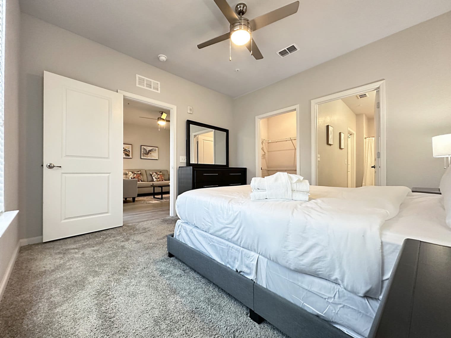 Building Photo - 2622 Flournoy Cir S