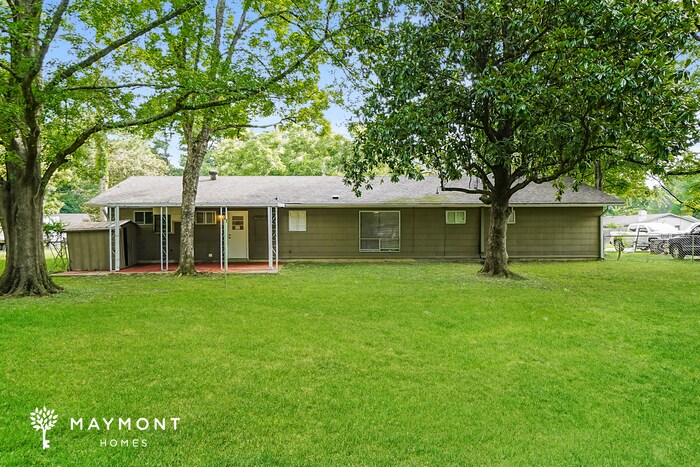 Building Photo - 251 Southbrook Dr