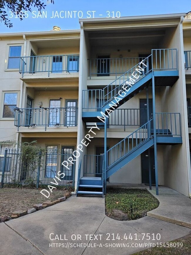 Building Photo - 3105 San Jacinto St