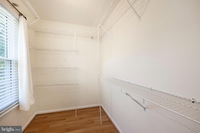 Building Photo - 112 Whistling Swan Ln