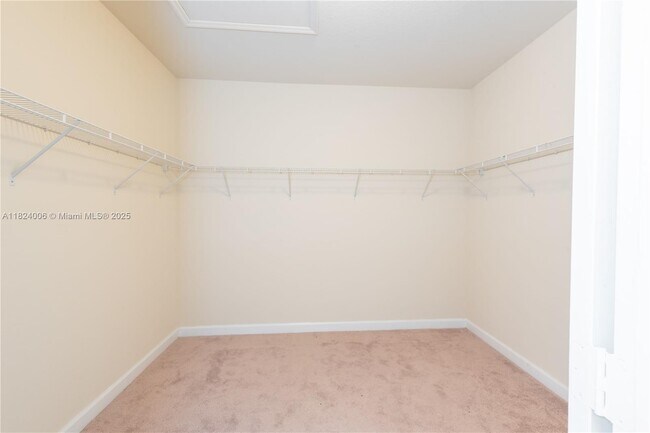 Building Photo - 11510 NW 88th Ln