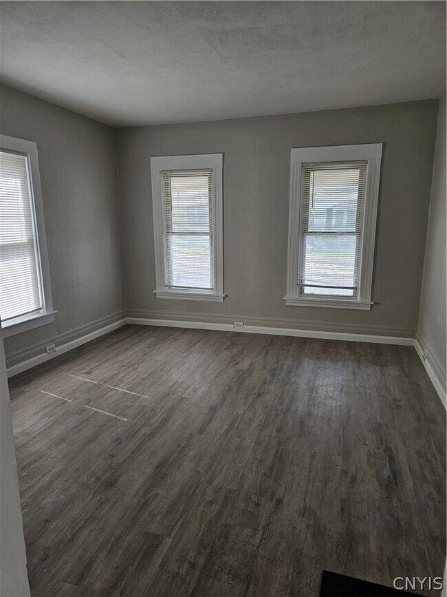 Building Photo - 111 Abell Ave