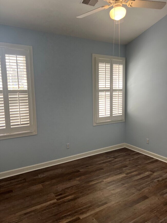 Building Photo - Charming 3BR Home in Rose Hill!