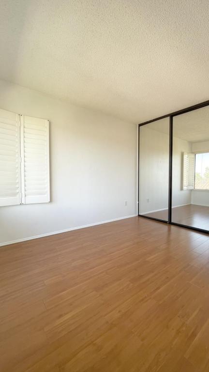 Building Photo - 1204 Walnut Grove Ave