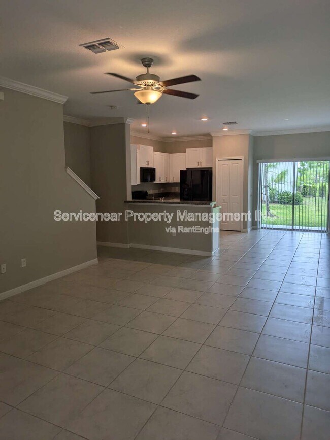 Building Photo - 11818 Dumaine Valley Rd